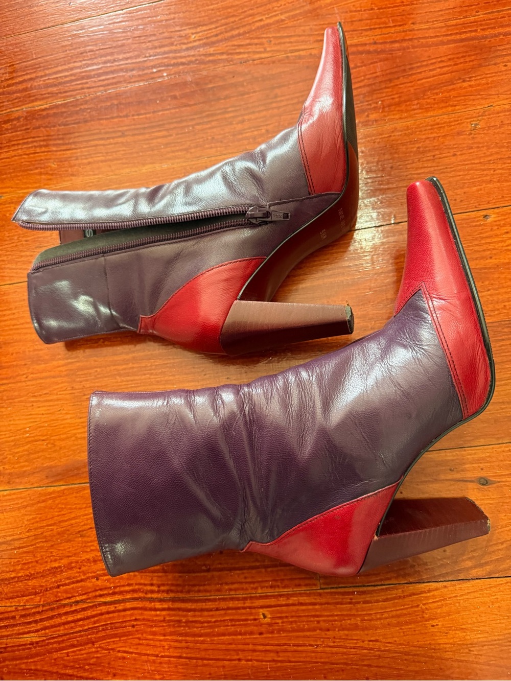 Vintage Nine West Two-Tone Red and Purple Pointed-Toe Ankle Boots